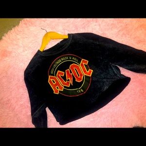 AC/DC cropped long sleeve